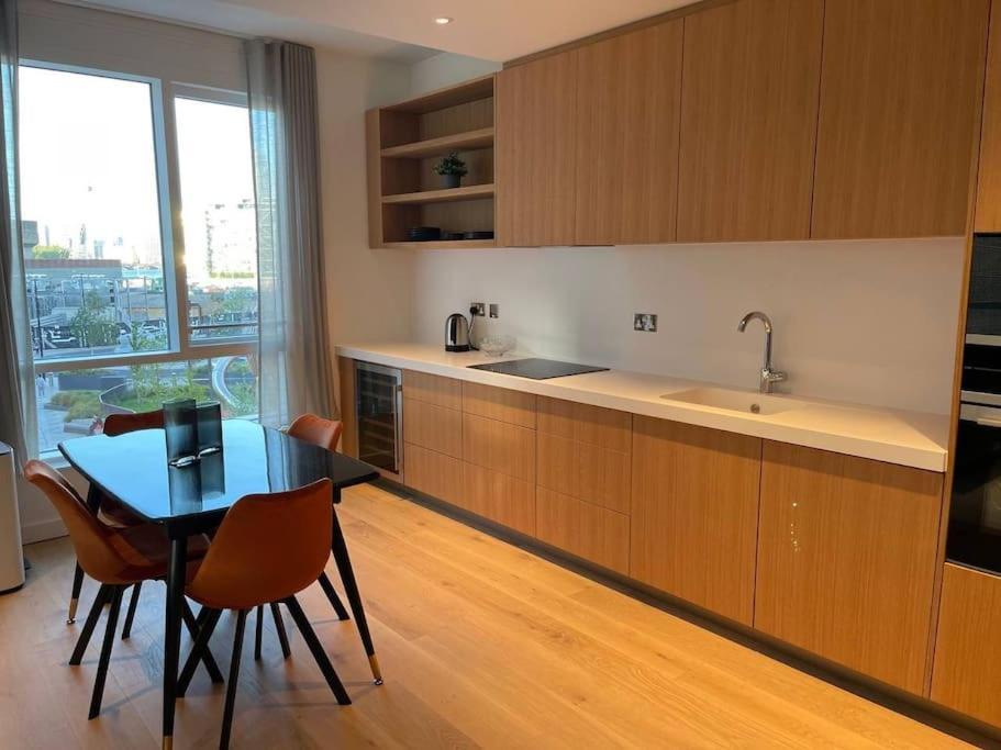 Luxury 3 Bed 3 Bath Apartment In Central London Exterior photo